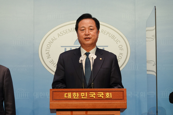 더불어 민주당 김두관 의원