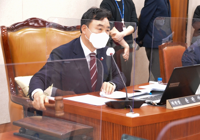 더불어민주당 윤관석 산업통상자원 중소밴처기업 위원장