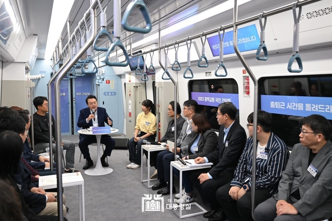 지난6일 윤 대통령, GTX 동탄역에서 광역교통 국민 간담회 개최 -<br>
<br>
대통령실 웹사이트 켑처 