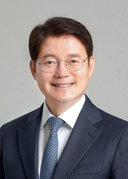 국회 예산결산특별위원회 소속 더불어민주당 김수흥 의원(익산갑)