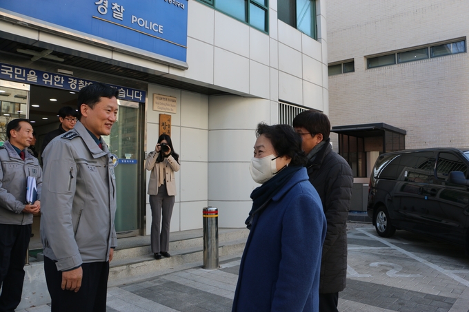 인재근 의원, 도봉경찰서·창동지구대 찾아 치안 현안 논의