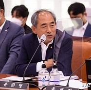 더불어민주당 윤쥰병의원 