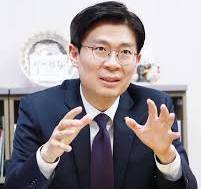 국민의힘 조정훈 의원
