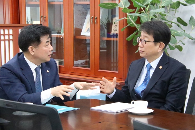 더불어민주당 김병욱 의원, 박상우 국토부 장관과 면담 진행
