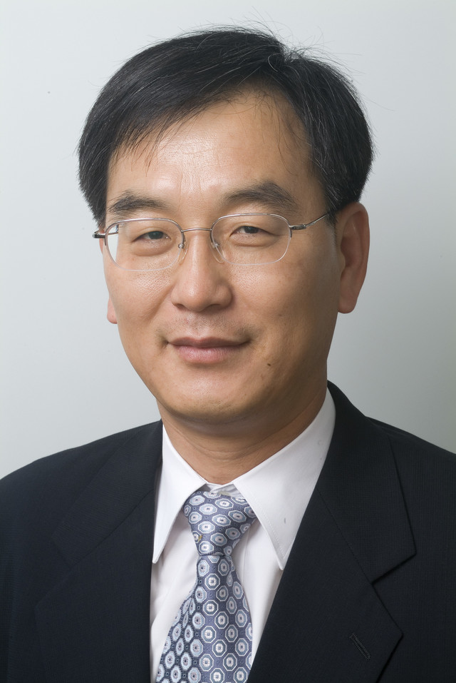  한반도 인권과 통일을 위한 변호사 모임 회장 이 재 원