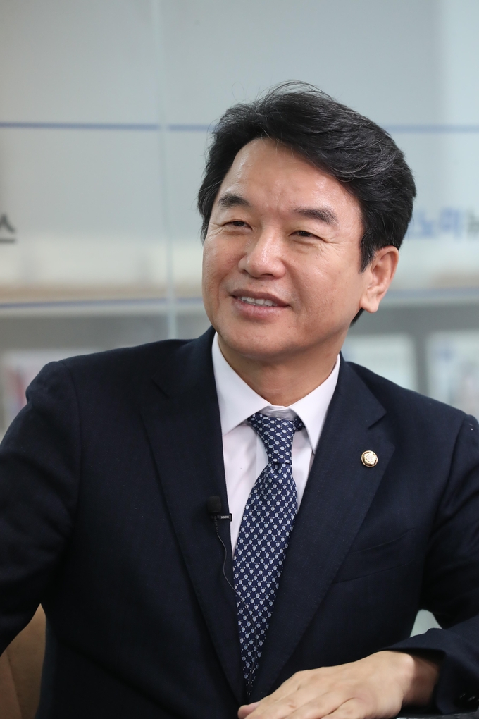 더불어민주당 문진석 의원